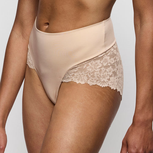 Soft Studio Brief W/Lace