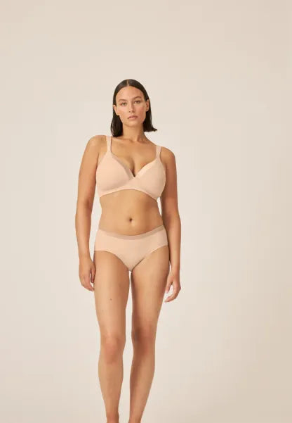 The "Wednesday" Wirefree Bra